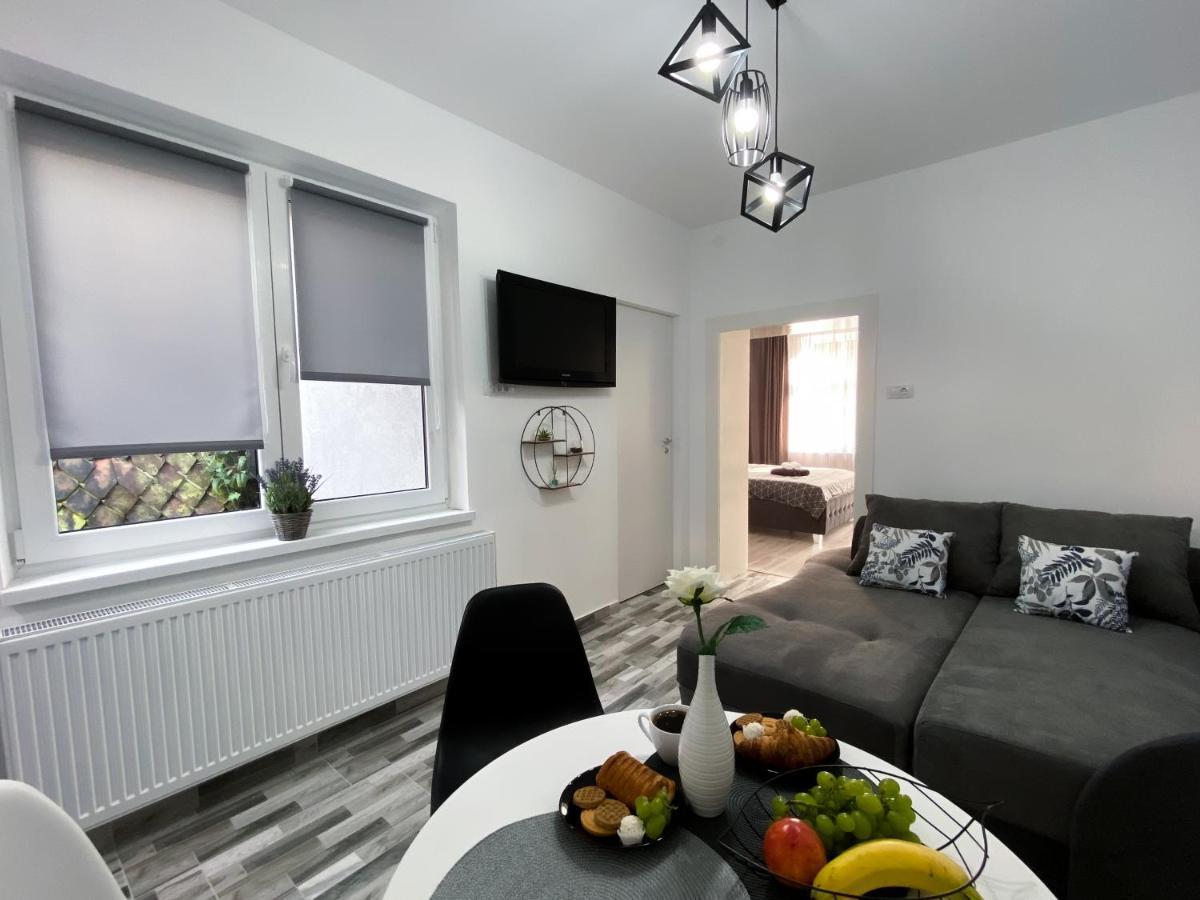 5 Apartment Brasov